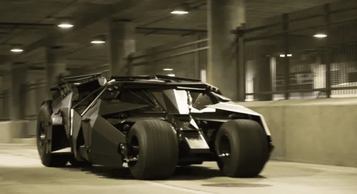 Batmóvel “The Tumbler”