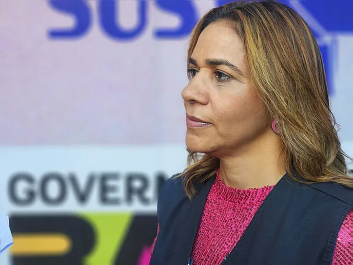 Roberta Santa, secretária de Saúde da Bahia
