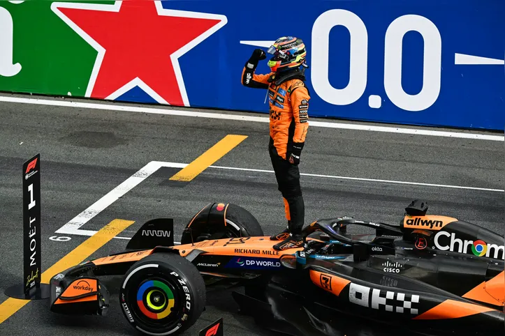 Oscar Piastri, da McLaren, lidera a temporada
