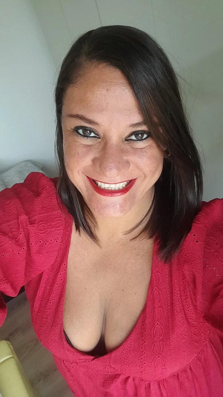 Tiana Barros Oliveira, 43 anos