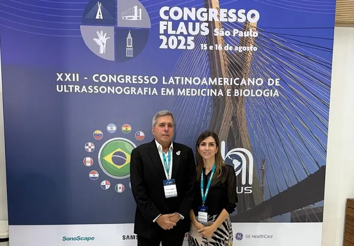 Antonio Carlos Matteoni e Luciana Matteoni durante congresso em Sampa