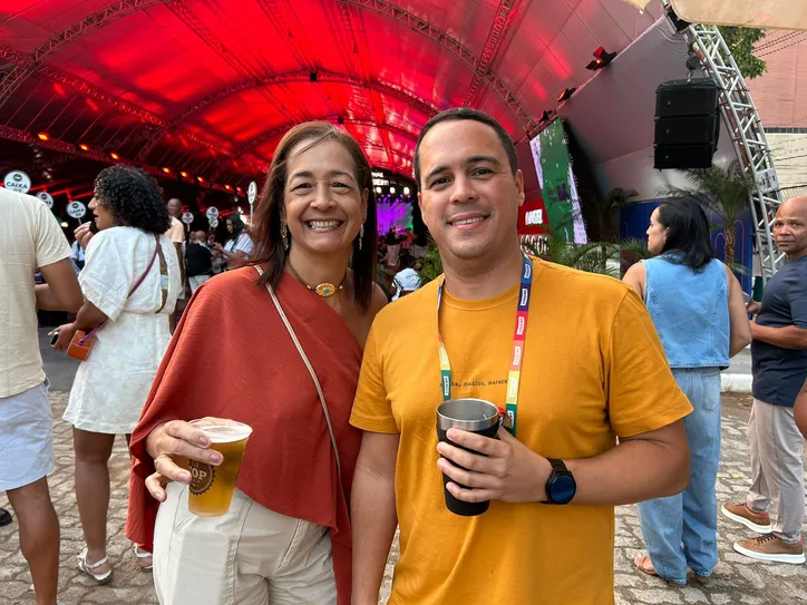 Mara Santos