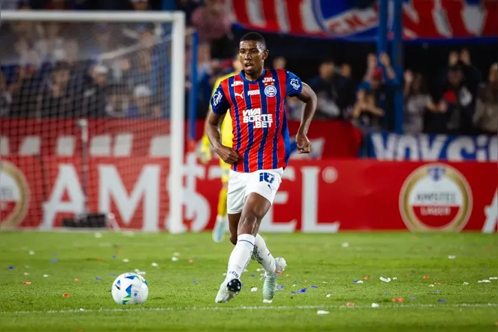 Kanu pelo Bahia
