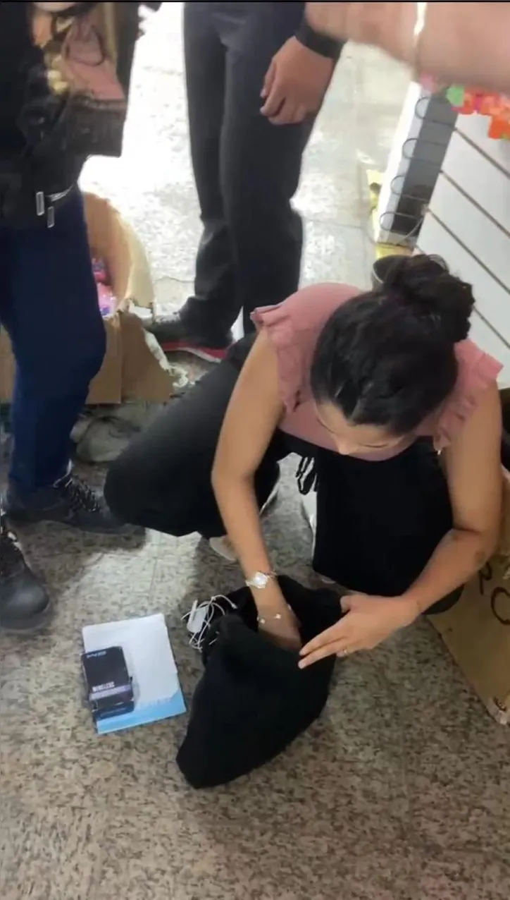 Imagem ilustrativa da imagem Tatuadora baiana é vítima de racismo em Fortaleza: “gerente alegou que se confundiu”