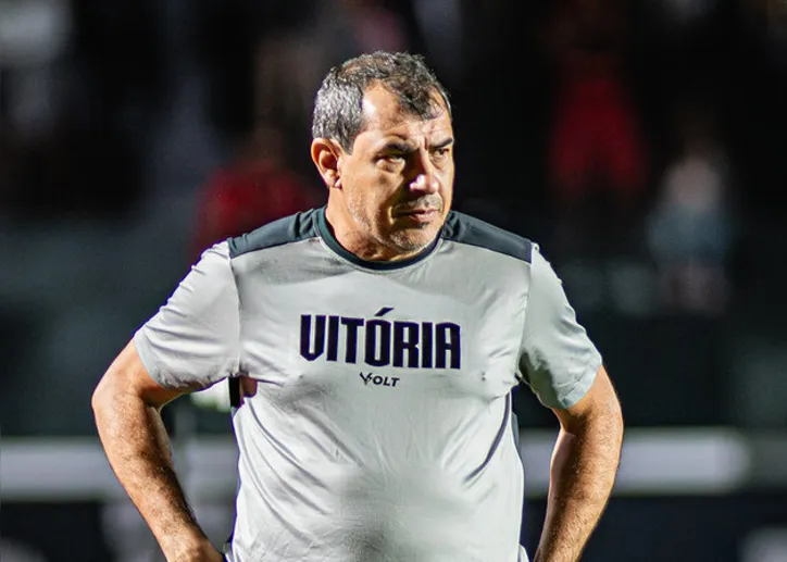 Fábio Carille lamentou outro empate cedido pelo Vitória na reta final