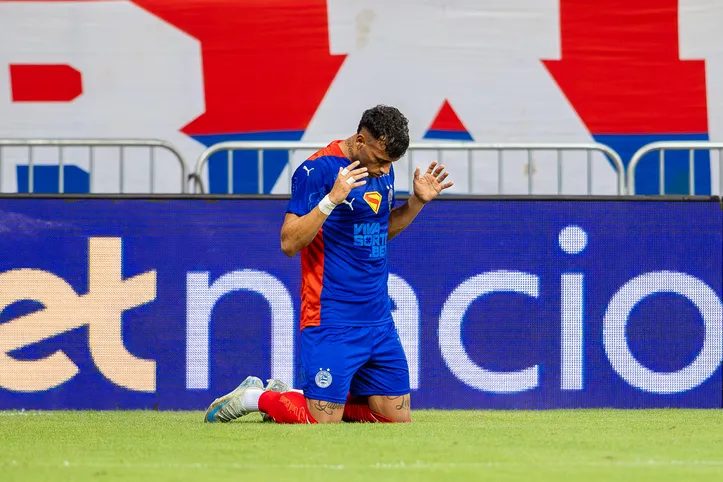Lucho Rodríguez em campo pelo Bahia