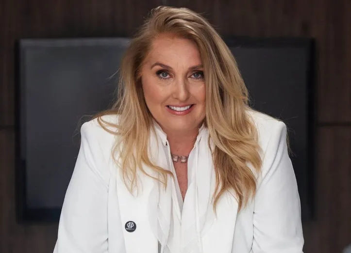 Rosane Manica destaca o papel da tecnologia digital na gestão eficiente e conectada das empresas