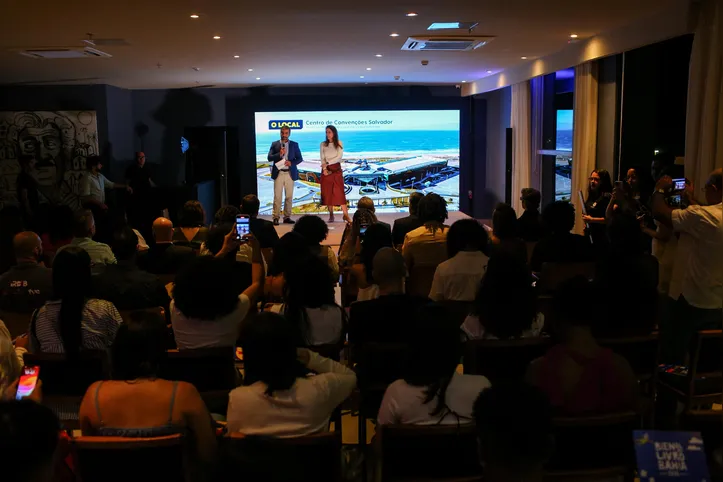 Coletiva da Bienal do Livro Bahia