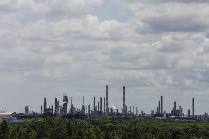 Pólo petroquímico industrial de Camaçari

Na foto: Vista do pólo industrial de Camaçari

Foto: Olga Leiria / Ag.  A Tarde

Data: 12/04/2022