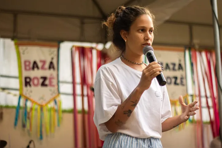 A advogada Carolina Conrado, do grupo feminino Flor de Cacto