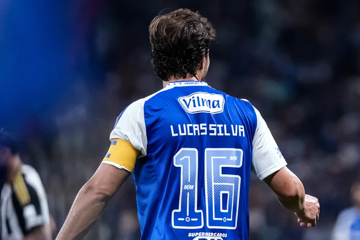 Lucas Silva desfalca o Cruzeiro no duelo contra o Bahia