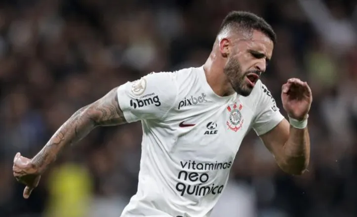 Renato Augusto durante goleada do Bahia