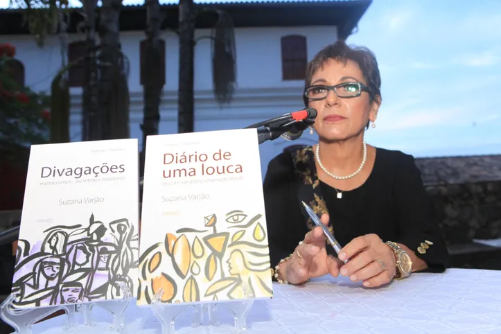 Suzana Varjão lança seu primeiro romance em Brasília