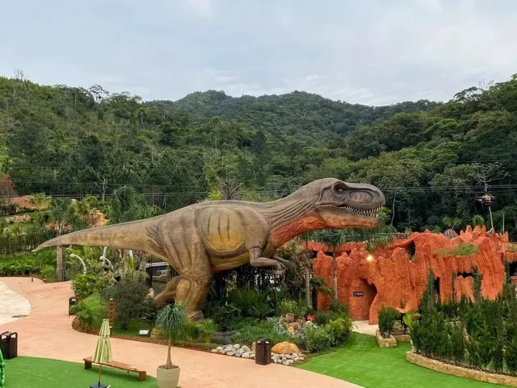 Imagem ilustrativa da imagem Jurassic Park brasileiro conquista mais de 1 milhão de turistas; saiba onde fica