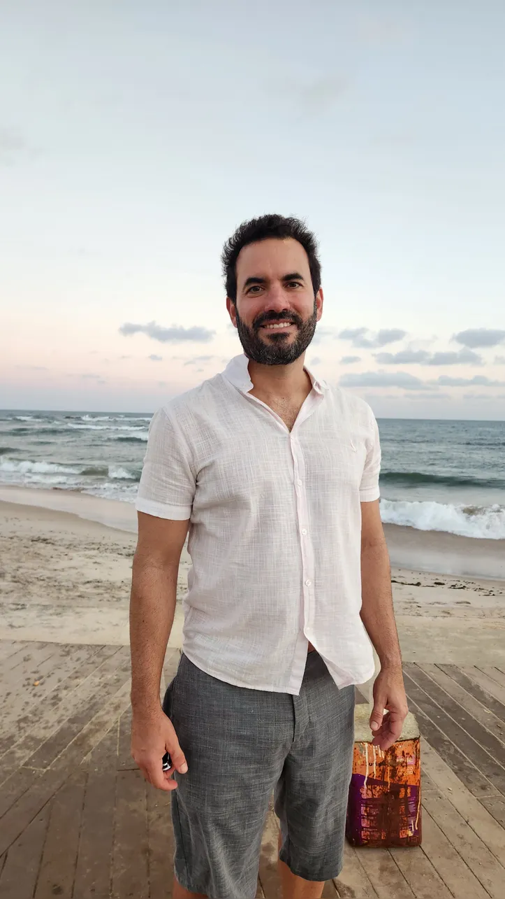 Thiago Amorim, 43 anos