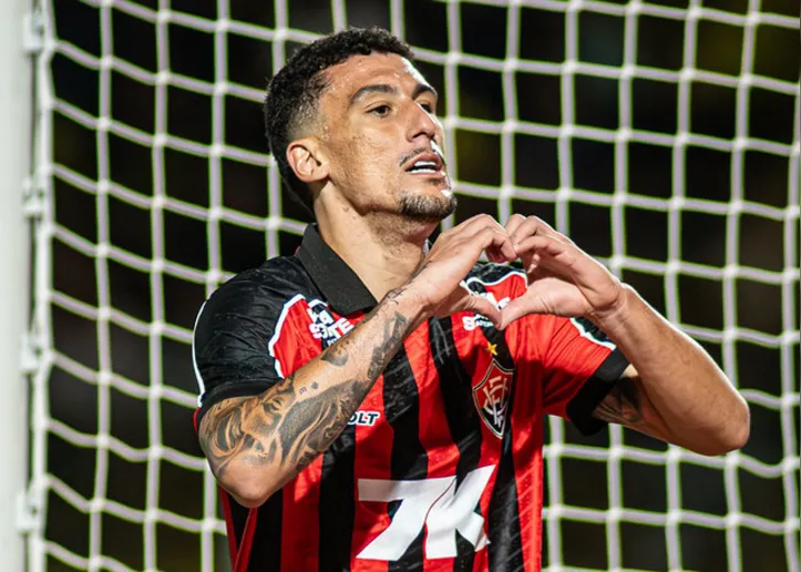 Gabriel Baralhas foi elogiado por Jair Ventura