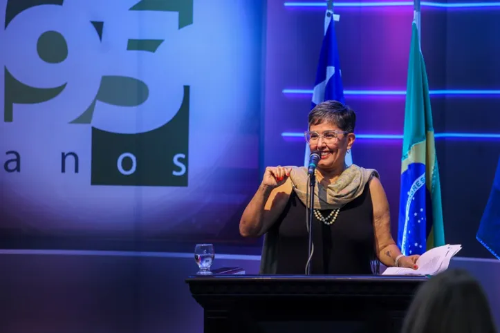 Suely Temporal marca história ao assumir a presidência da Associação Bahiana de Imprensa
