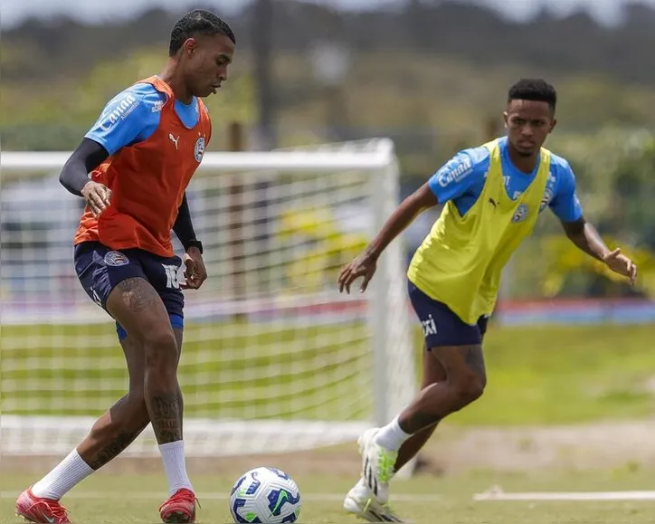 Jean Lucas e Kayky durante o treino desta quarta
