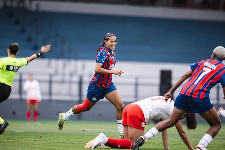 Cássia contra o Bragantino na Copa do Brasil