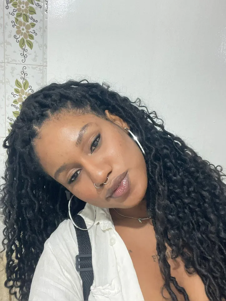 A coordenadora pedagógica Beatriz Cruz ingressou na UFBA por meio das cotas raciais