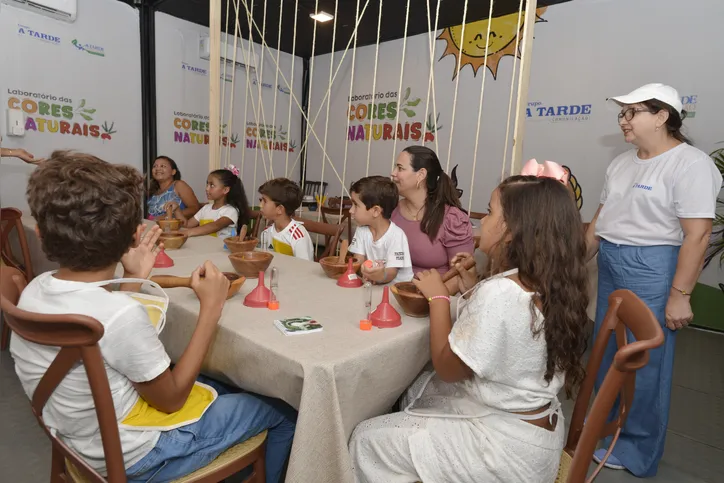 Laboratório das Cores Naturais na Casa A TARDE, do programa A Tarde Educação durante a Fenagro 2024