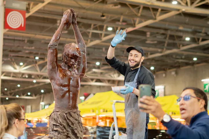 Imagem ilustrativa da imagem A doce história de ‘Célia da peta’, guardiã da memória e dos sabores de Iraquara