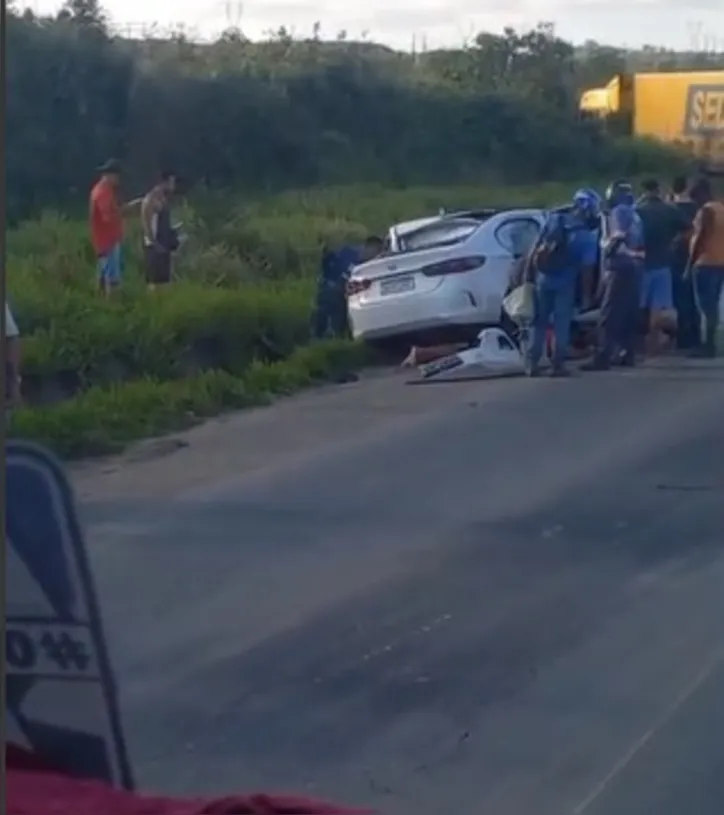 Uma vítima não resistiu aos ferimentos e morreu no local