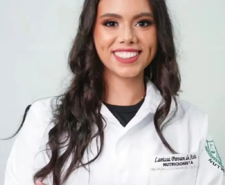 Larissa Pavan de Assis