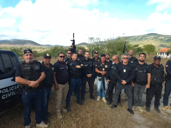 Equipes que atuaram na Operação Vale das Sombras