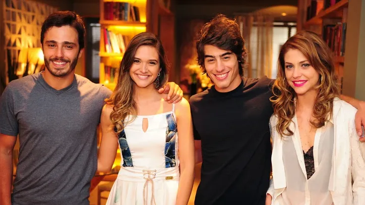 Imagem ilustrativa da imagem As 15 novelas que a Globo deveria esquecer e apagar da história