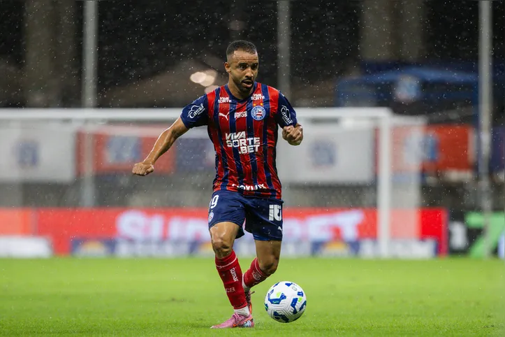 Caio Alexandre pelo Bahia