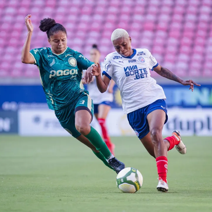 Rhaizza foi novamente titular pelo Bahia