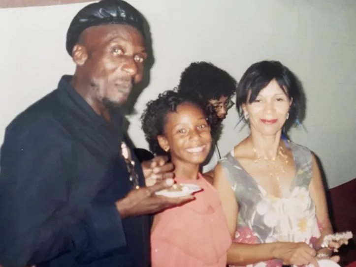 Entre os pais (Jimmy Cliff e Sônia Gomes)