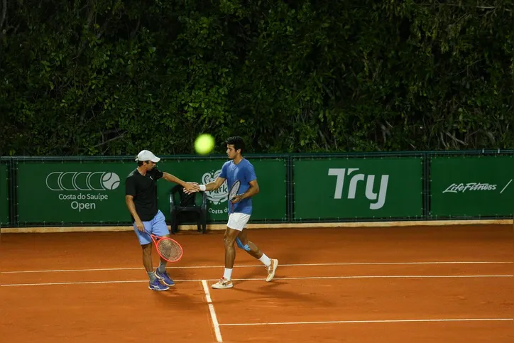 Os brasileiros Mateus Alves e Pedro Boscardin