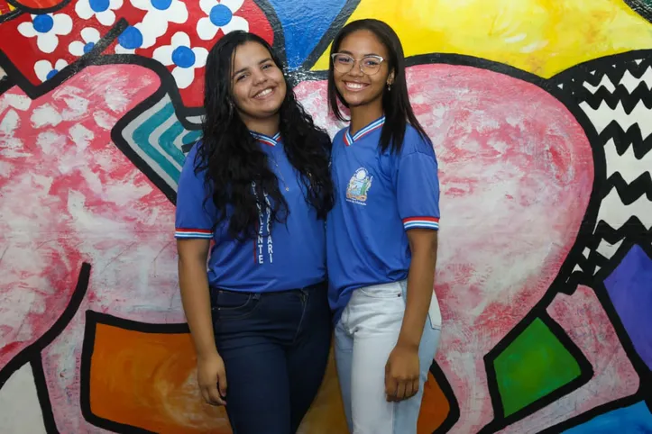 Estudantes Maria Eduarda e Isabela Brandão