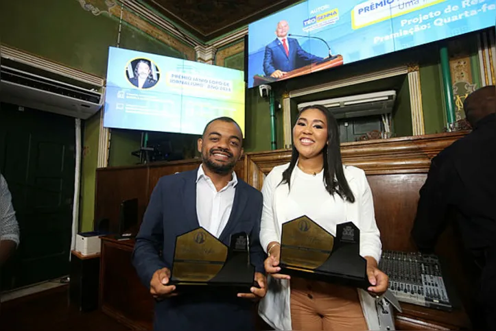 Prêmio Jânio Lopo de Jornalismo 2024 - Jornalistas do grupo A TARDE sāo premiados