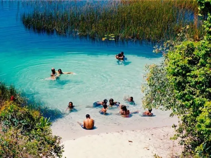 Imagem ilustrativa da imagem Cinco destinos paradisíacos para curtir feriadão 20 de novembro