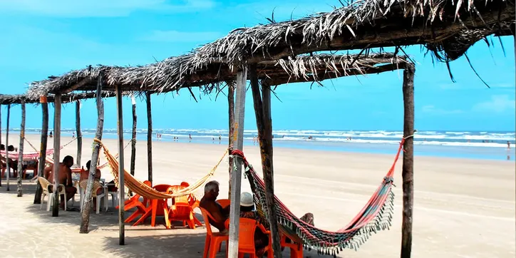 Imagem ilustrativa da imagem Cinco destinos paradisíacos para curtir feriadão 20 de novembro