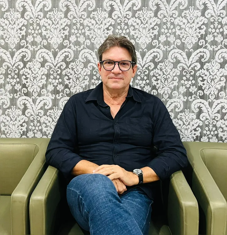 Professor Carlos Zacarias, da pós-graduação em História da UFBA e coordenador do grupo de pesquisa História Política dos Partidos e Movimentos Contemporâneos de Esquerda e Direita - Politiza