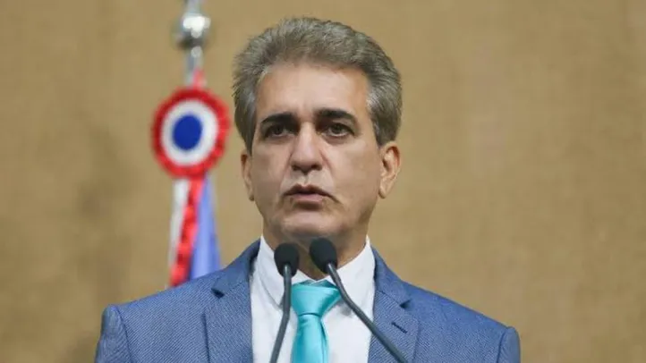 Robinson Almeida (PT) relembrou protagonismo do Grupo A TARDE em momentos decisivos da história baiana
