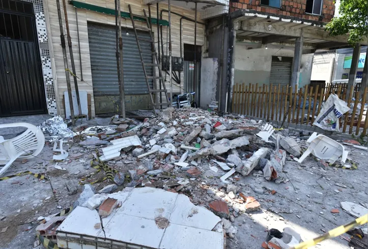 Imagem ilustrativa da imagem "Desespero", relata moradora que presenciou desabamento em Mata Escura