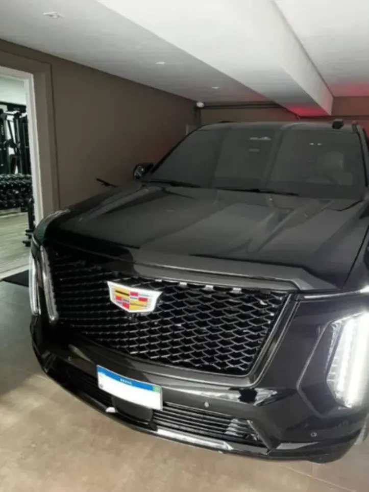 Cadilac Escalade apreendido em São Paulo