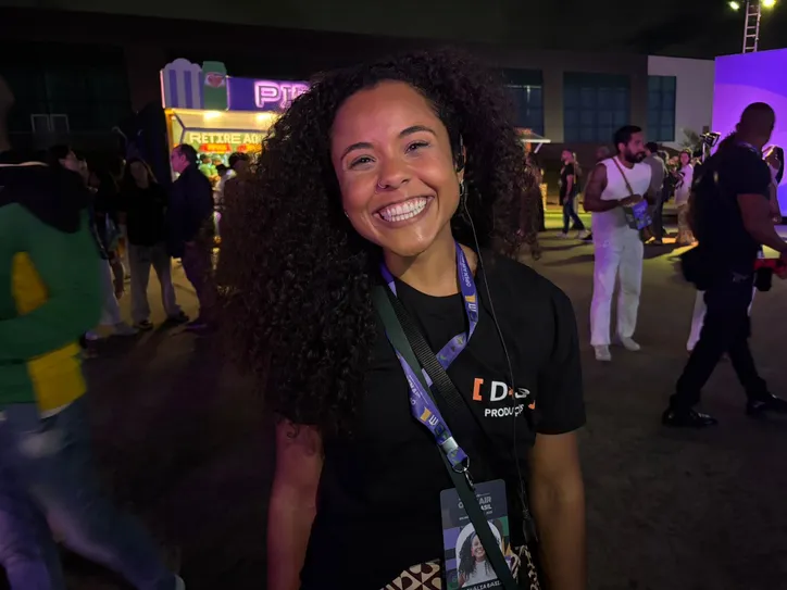 Nathalia Basil celebrou a chegada da primeira edição em Salvador