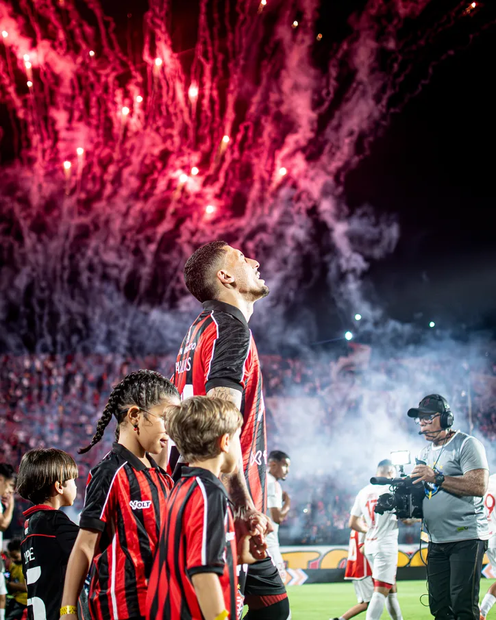 Vitória e Botafogo se enfrentam pela 33ª rodada do Brasileirão