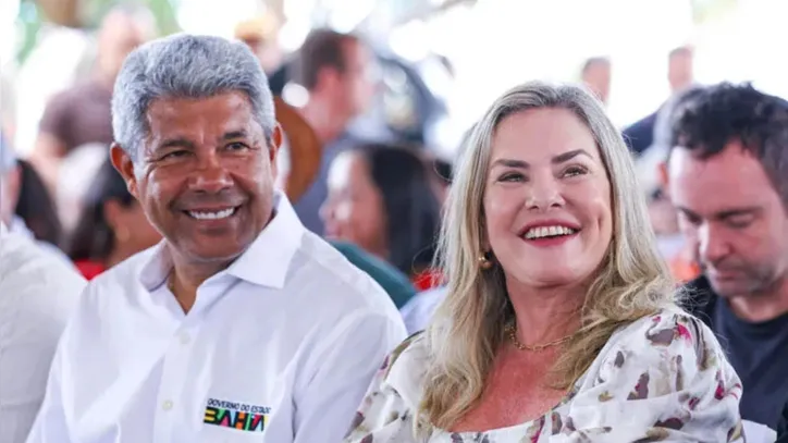 Ivana Bastos e o governador Jerônimo Rodrigues