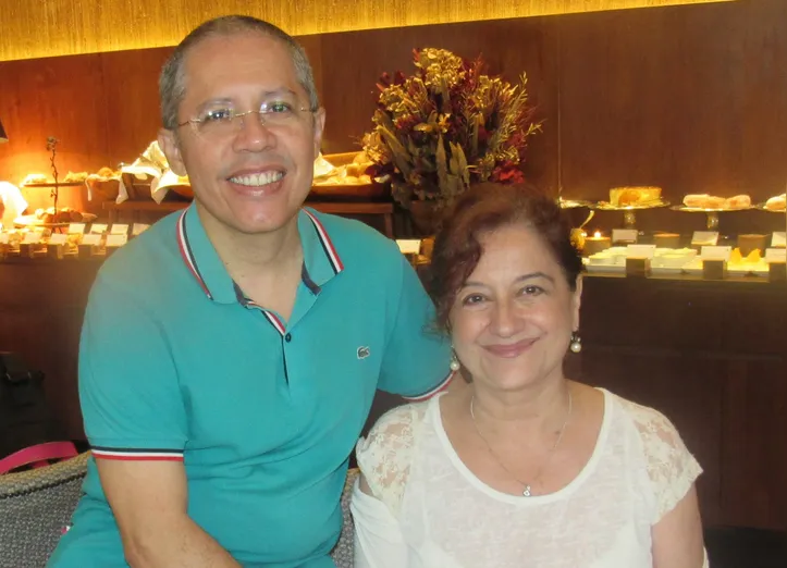 Antonella Rita Roscilli e Paulo Tarso durante café da manhã no Fasano