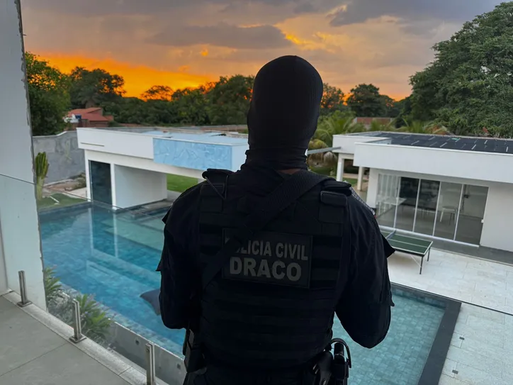 Mandados judiciais estão sendo cumpridos em municípios da Bahia e do Piauí