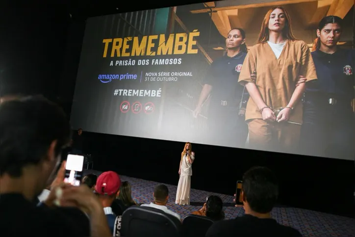 Marina Ruy Barbosa durante a pré-estreia da série