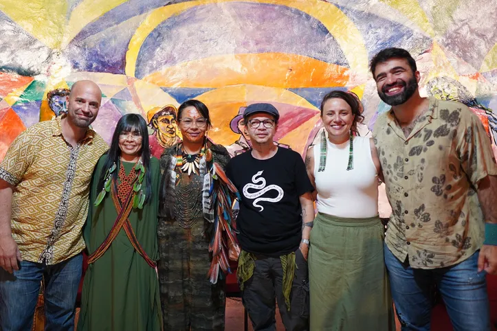 Marco Algorta, Adana Omágua, Daiara Tukano, Jairo Lima, Carol Apple e Glauber Assis