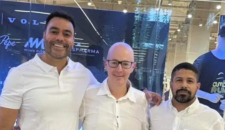 Aldo Benevides, André Faro e Danilo Portugal oficializam parceria entre marcas